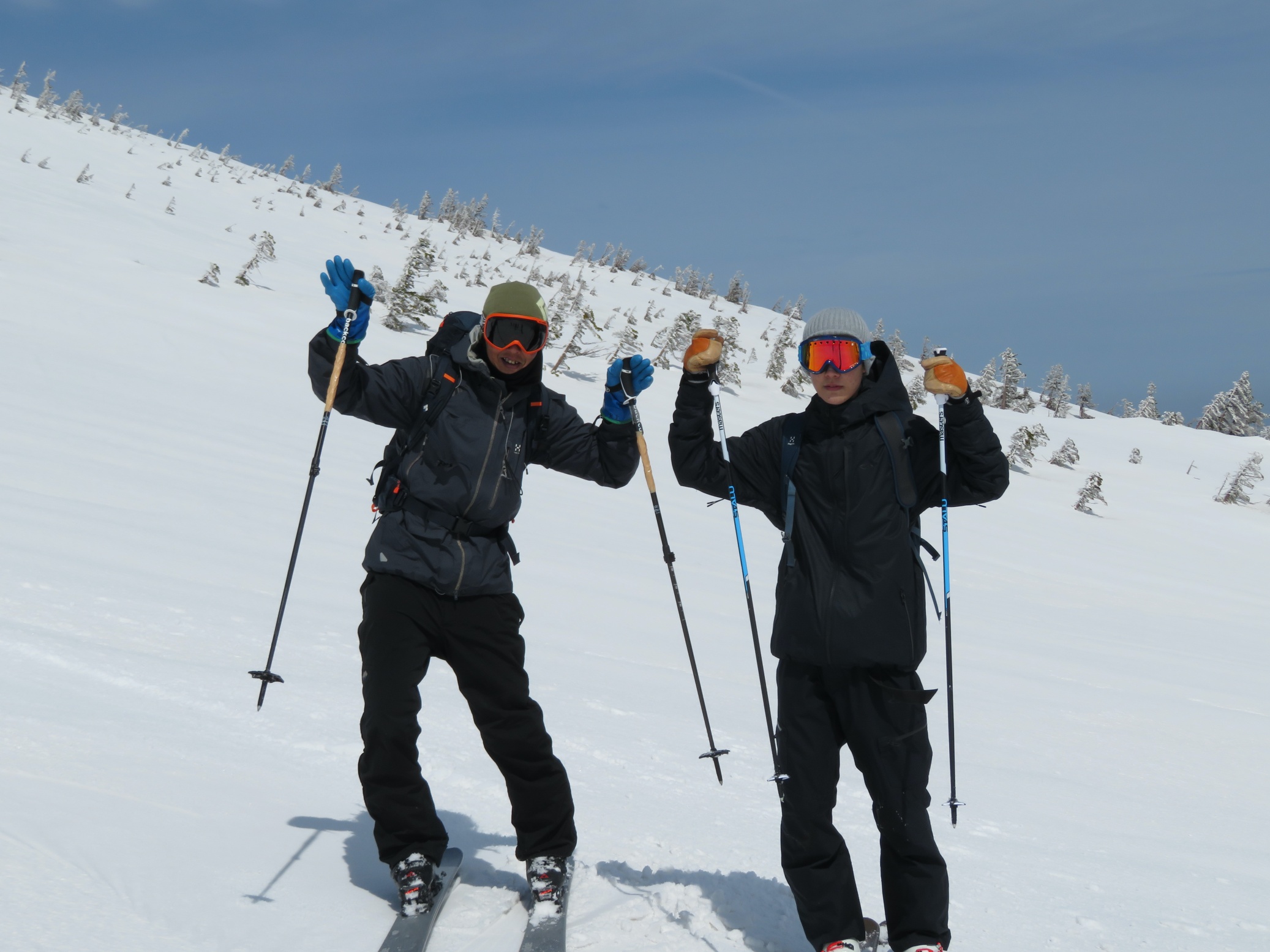 春らしい天気で最高のザラメ雪 八甲田は春スキーも楽しいんです Take Cast